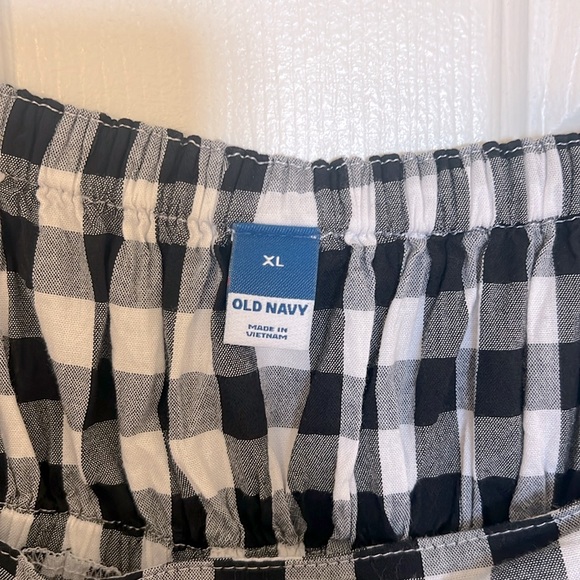 Black and White Gingham Dress - Picture 6 of 6